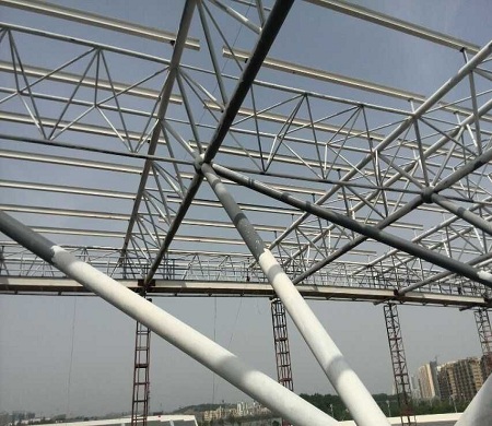 鋼結(jié)構(gòu)氟碳漆.jpg 鋼結(jié)構(gòu)氟碳漆.jpg